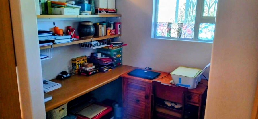 3 Bedroom Property for Sale in Stilbaai Wes Western Cape